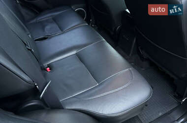 Позашляховик / Кросовер Suzuki Grand Vitara 2010 в 