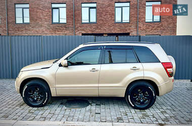 Позашляховик / Кросовер Suzuki Grand Vitara 2008 в Житомирі