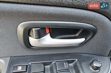 Внедорожник / Кроссовер Suzuki Grand Vitara 2013 в 