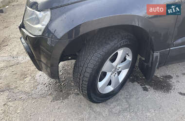 Внедорожник / Кроссовер Suzuki Grand Vitara 2010 в 