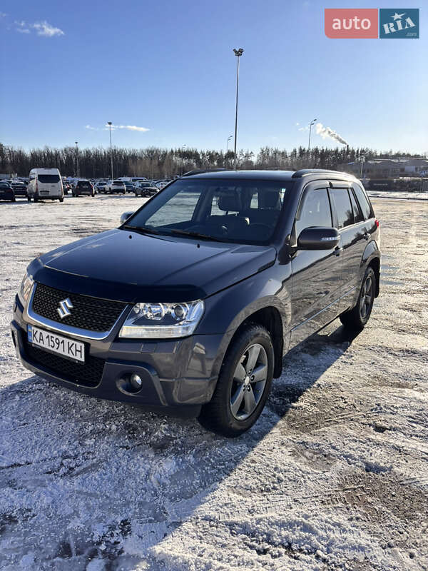 Позашляховик / Кросовер Suzuki Grand Vitara 2008 в Києві