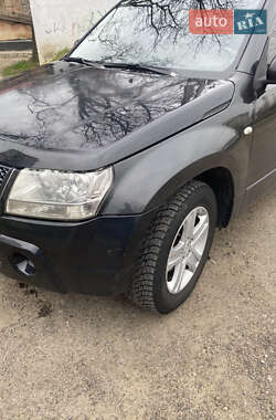 Внедорожник / Кроссовер Suzuki Grand Vitara 2006 в 