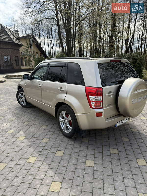 Позашляховик / Кросовер Suzuki Grand Vitara 2007 в Долині