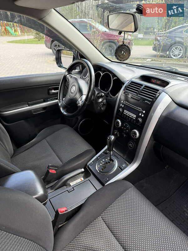 Позашляховик / Кросовер Suzuki Grand Vitara 2007 в Долині