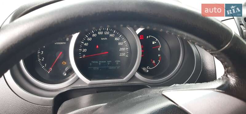 Внедорожник / Кроссовер Suzuki Grand Vitara 2013 в Василькове