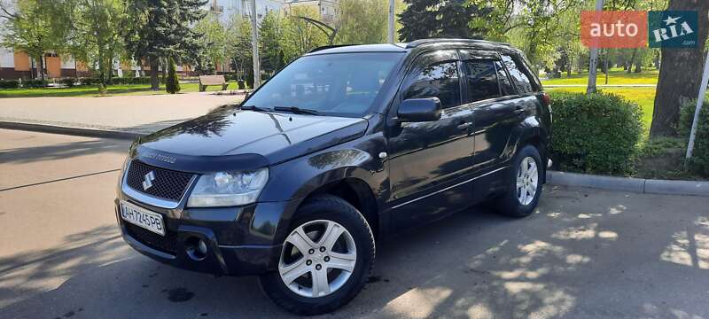 Внедорожник / Кроссовер Suzuki Grand Vitara 2006 в Черкассах