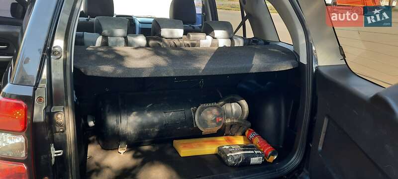 Внедорожник / Кроссовер Suzuki Grand Vitara 2006 в Черкассах