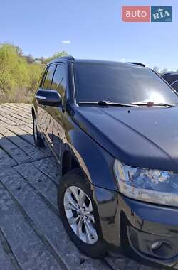 Внедорожник / Кроссовер Suzuki Grand Vitara 2014 в 
