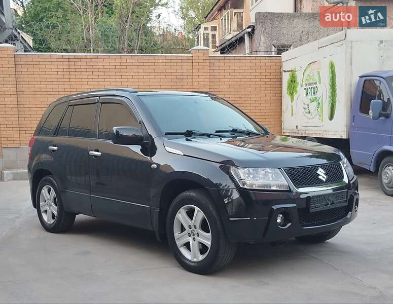 Позашляховик / Кросовер Suzuki Grand Vitara 2008 в Дніпрі