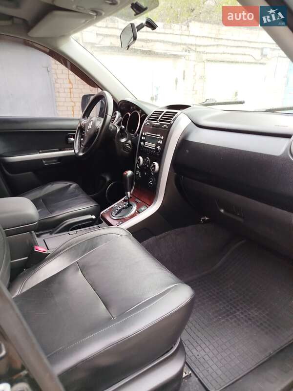 Позашляховик / Кросовер Suzuki Grand Vitara 2008 в Дніпрі