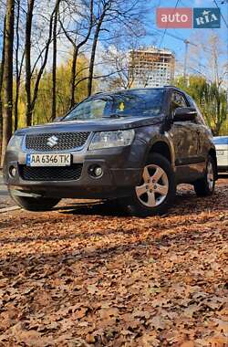 Позашляховик / Кросовер Suzuki Grand Vitara 2009 в 