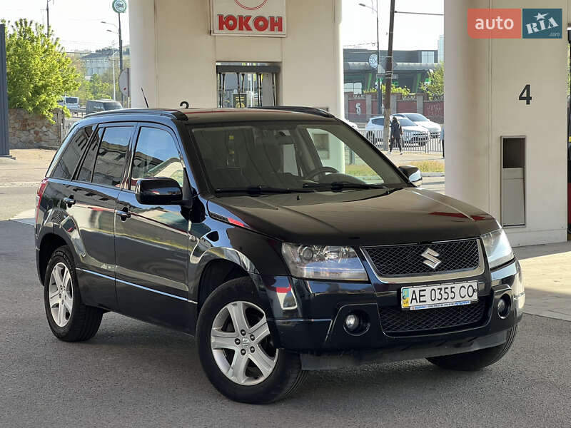 Позашляховик / Кросовер Suzuki Grand Vitara 2008 в 
