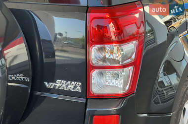 Позашляховик / Кросовер Suzuki Grand Vitara 2008 в 