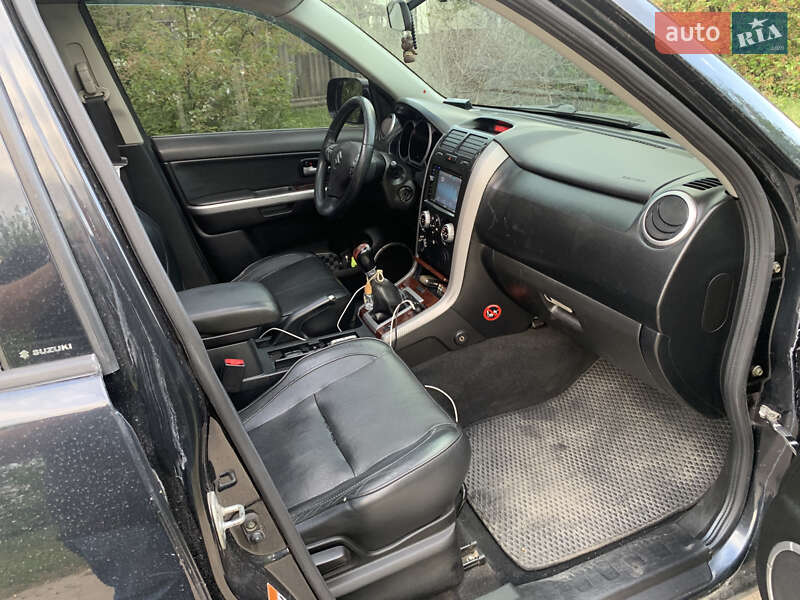 Позашляховик / Кросовер Suzuki Grand Vitara 2006 в Броварах фото 10 Позашляховик / Кросовер Suzuki Grand Vitara 2006 в Броварах