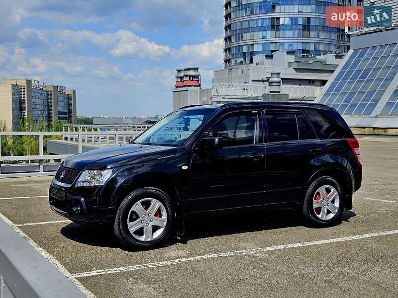 Внедорожник / Кроссовер Suzuki Grand Vitara 2008 в Днепре