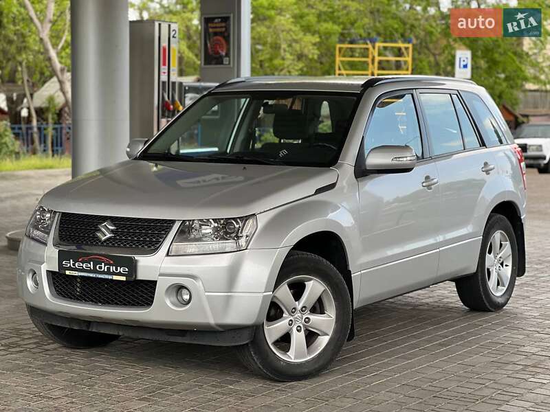 Позашляховик / Кросовер Suzuki Grand Vitara 2008 в Миколаєві