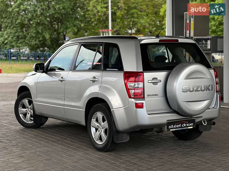 Позашляховик / Кросовер Suzuki Grand Vitara 2008 в Миколаєві