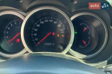 Позашляховик / Кросовер Suzuki Grand Vitara 2006 в 