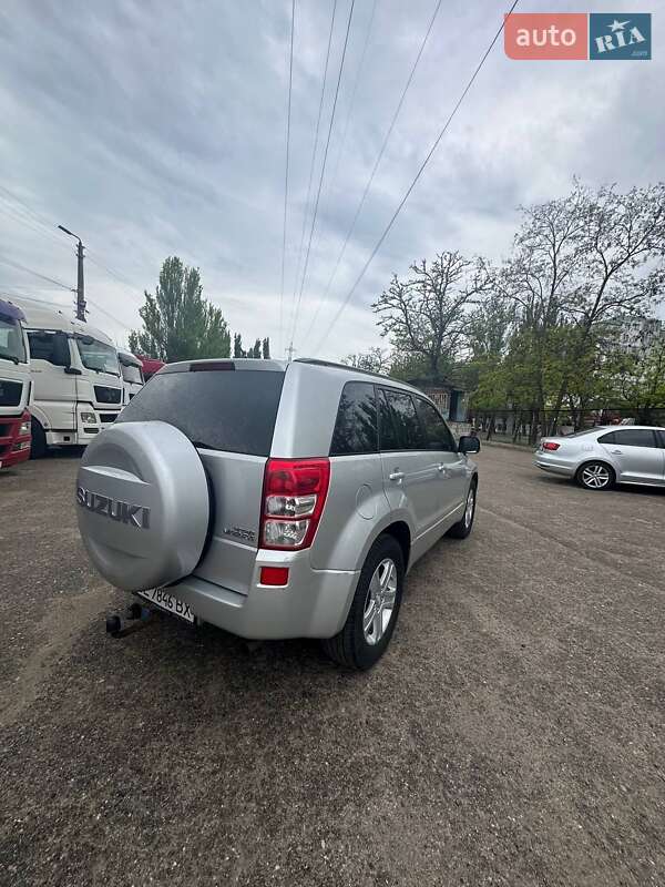 Позашляховик / Кросовер Suzuki Grand Vitara 2008 в Миколаєві