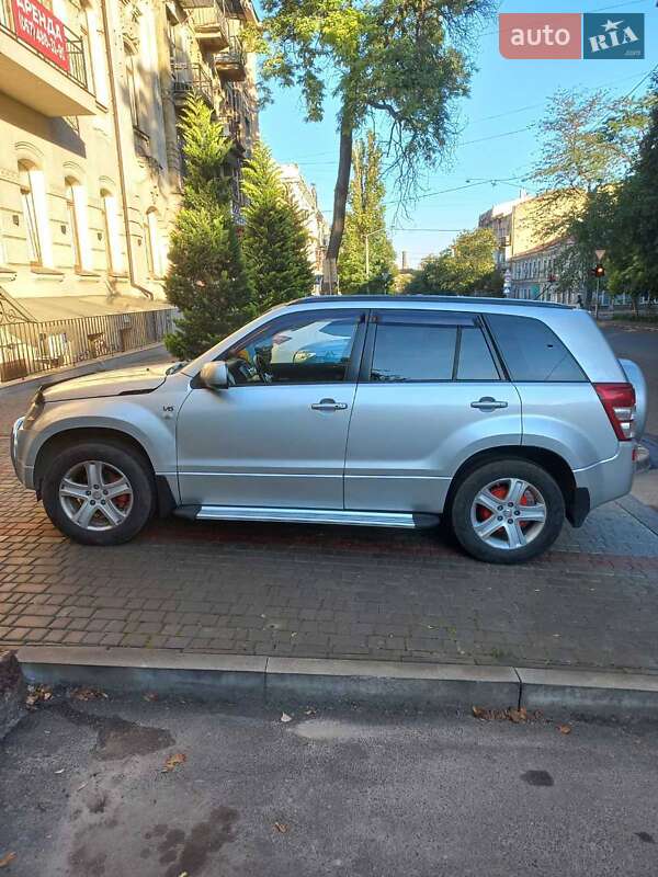 Внедорожник / Кроссовер Suzuki Grand Vitara 2007 в Одессе