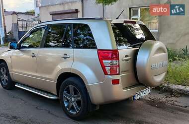 Позашляховик / Кросовер Suzuki Grand Vitara 2008 в 