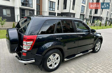 Позашляховик / Кросовер Suzuki Grand Vitara 2006 в 