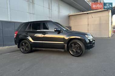 Позашляховик / Кросовер Suzuki Grand Vitara 2007 в 