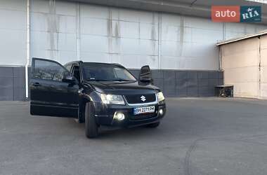 Позашляховик / Кросовер Suzuki Grand Vitara 2007 в 