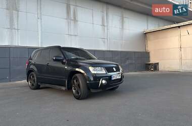 Позашляховик / Кросовер Suzuki Grand Vitara 2007 в 