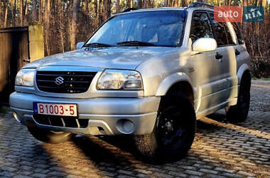 Внедорожник / Кроссовер Suzuki Grand Vitara 2003 в Киеве