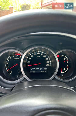 Позашляховик / Кросовер Suzuki Grand Vitara 2009 в 
