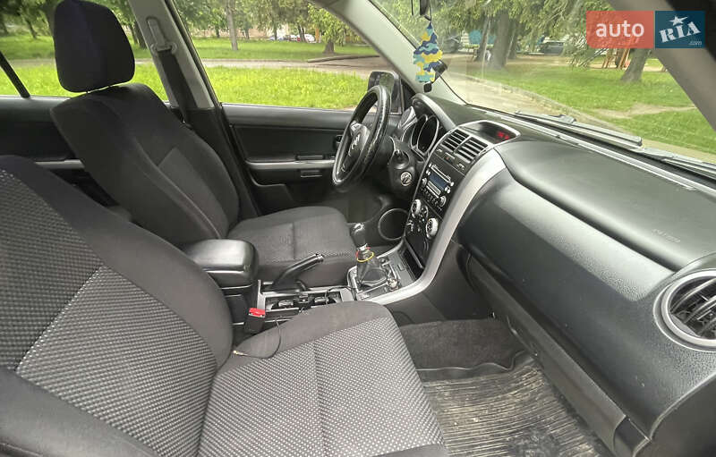 Внедорожник / Кроссовер Suzuki Grand Vitara 2008 в Ровно