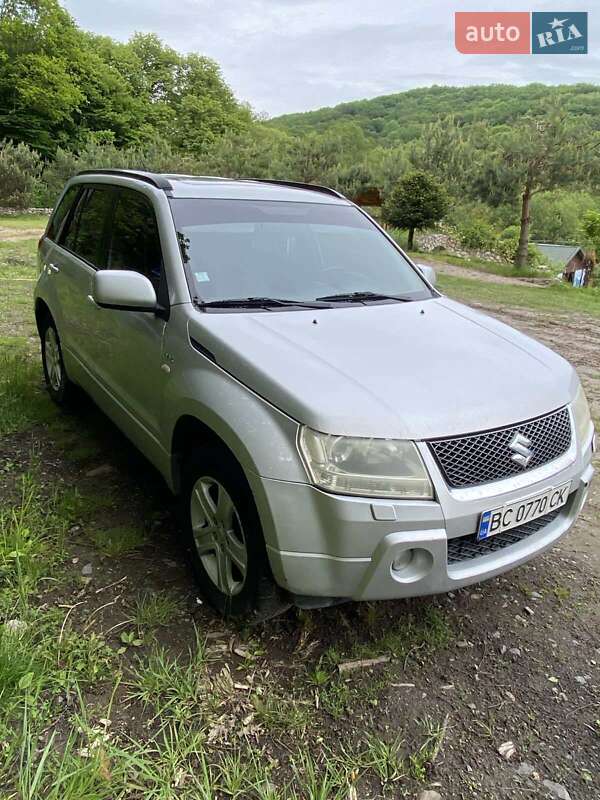 Внедорожник / Кроссовер Suzuki Grand Vitara 2005 в Львове фото 5 Внедорожник / Кроссовер Suzuki Grand Vitara 2005 в Львове