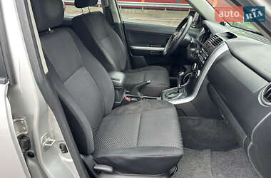 Позашляховик / Кросовер Suzuki Grand Vitara 2008 в 