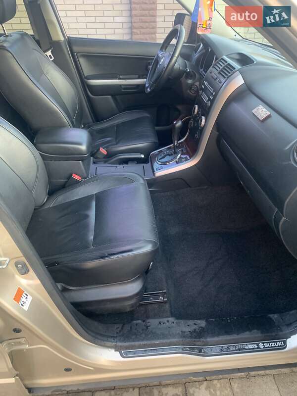 Внедорожник / Кроссовер Suzuki Grand Vitara 2007 в Житомире
