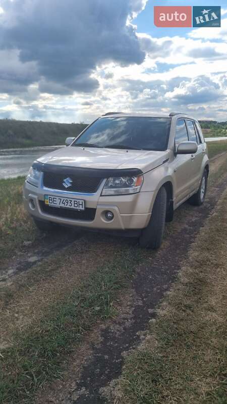 Позашляховик / Кросовер Suzuki Grand Vitara 2006 в Снігурівці