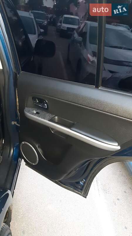 Внедорожник / Кроссовер Suzuki Grand Vitara 2011 в Одессе фото 16 Внедорожник / Кроссовер Suzuki Grand Vitara 2011 в Одессе