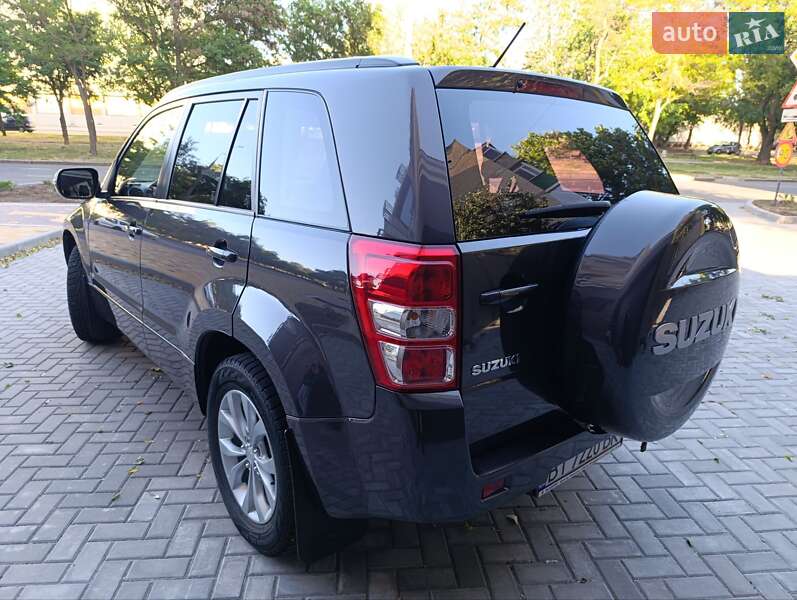 Позашляховик / Кросовер Suzuki Grand Vitara 2017 в Миколаєві