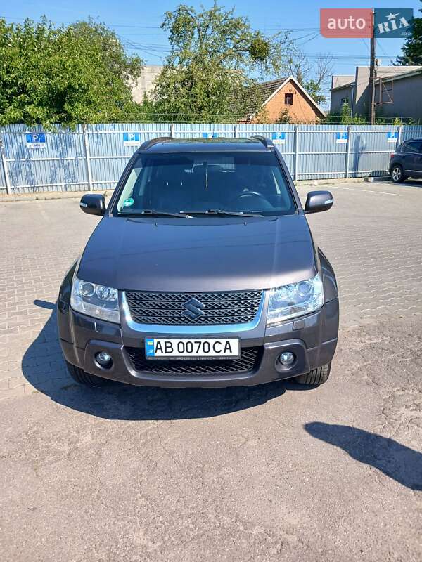 Позашляховик / Кросовер Suzuki Grand Vitara 2010 в Вінниці