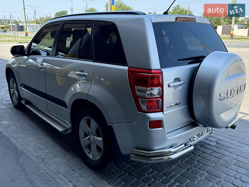 Позашляховик / Кросовер Suzuki Grand Vitara 2008 в Харкові