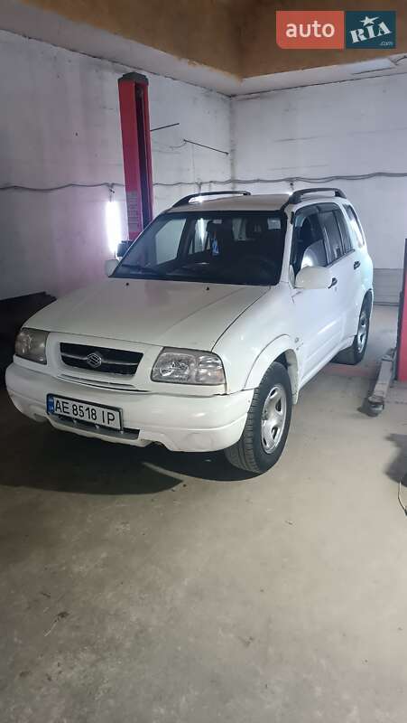 Suzuki Grand Vitara 2003