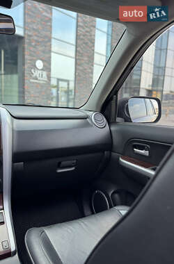 Внедорожник / Кроссовер Suzuki Grand Vitara 2005 в 