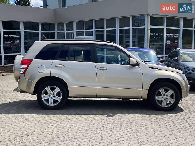 Внедорожник / Кроссовер Suzuki Grand Vitara 2006 в Житомире
