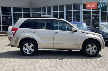 Позашляховик / Кросовер Suzuki Grand Vitara 2006 в 