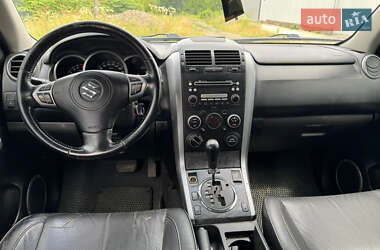 Позашляховик / Кросовер Suzuki Grand Vitara 2009 в 