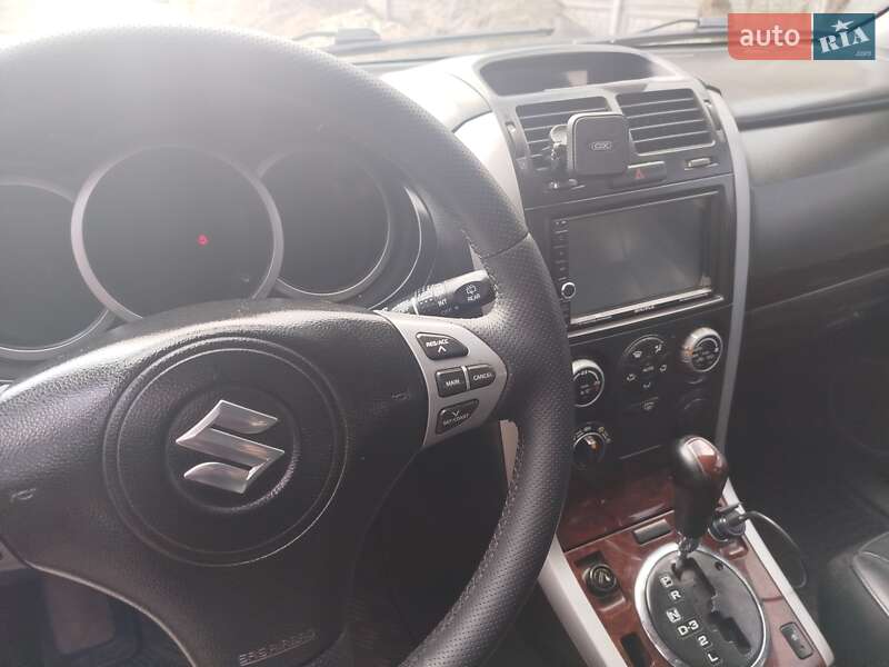 Позашляховик / Кросовер Suzuki Grand Vitara 2006 в Шептицькому