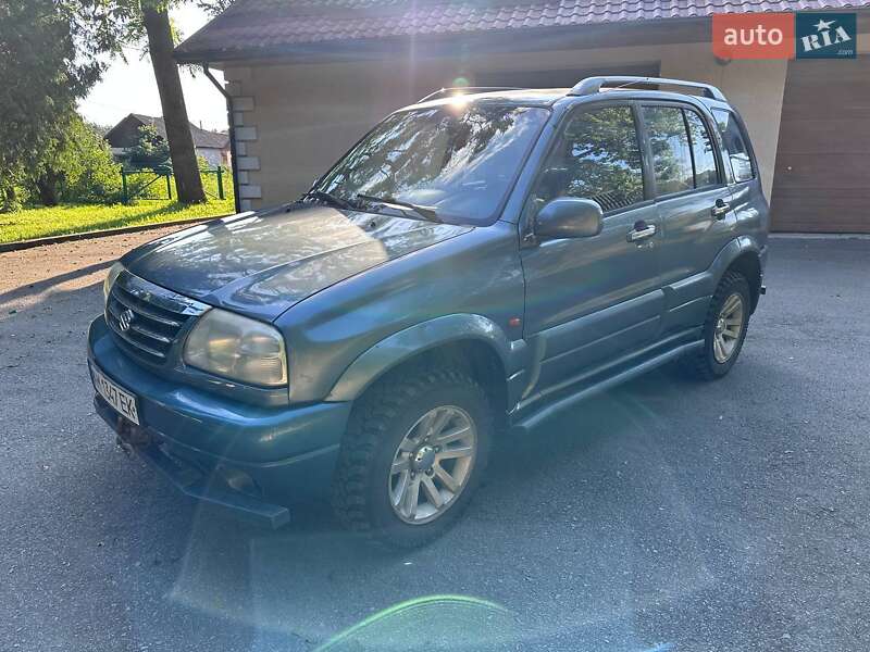 Внедорожник / Кроссовер Suzuki Grand Vitara 2004 в Городнице