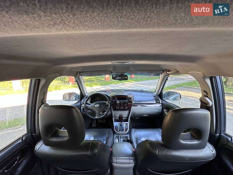 Внедорожник / Кроссовер Suzuki Grand Vitara 2004 в Городнице