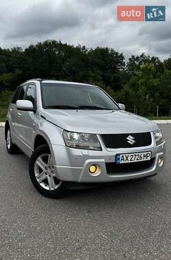Внедорожник / Кроссовер Suzuki Grand Vitara 2006 в Харькове