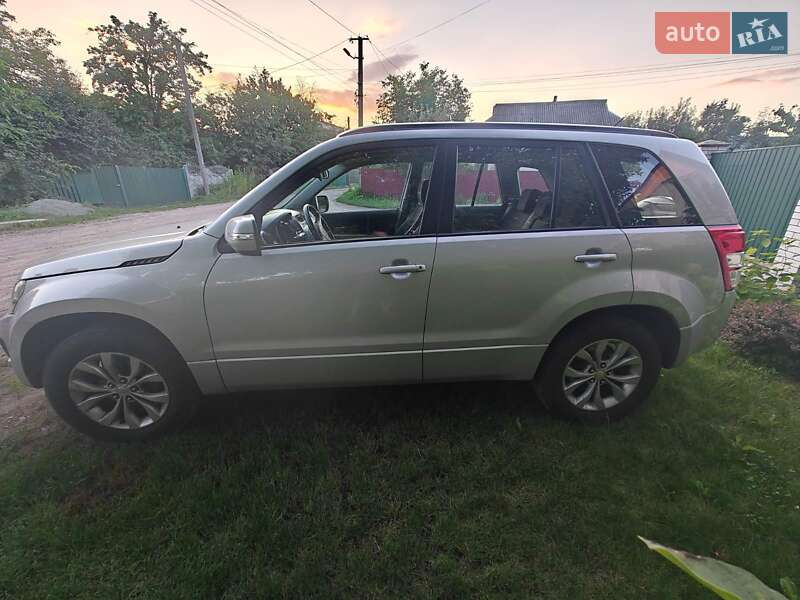 Внедорожник / Кроссовер Suzuki Grand Vitara 2018 в Киеве